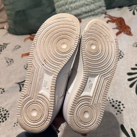 Nike Air Force 1s Sneakers kids size 7Y women’s 8.5 - Picture 3 of 8